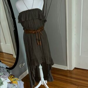 3x20 Elegant Brown Strapless Maxi Dress